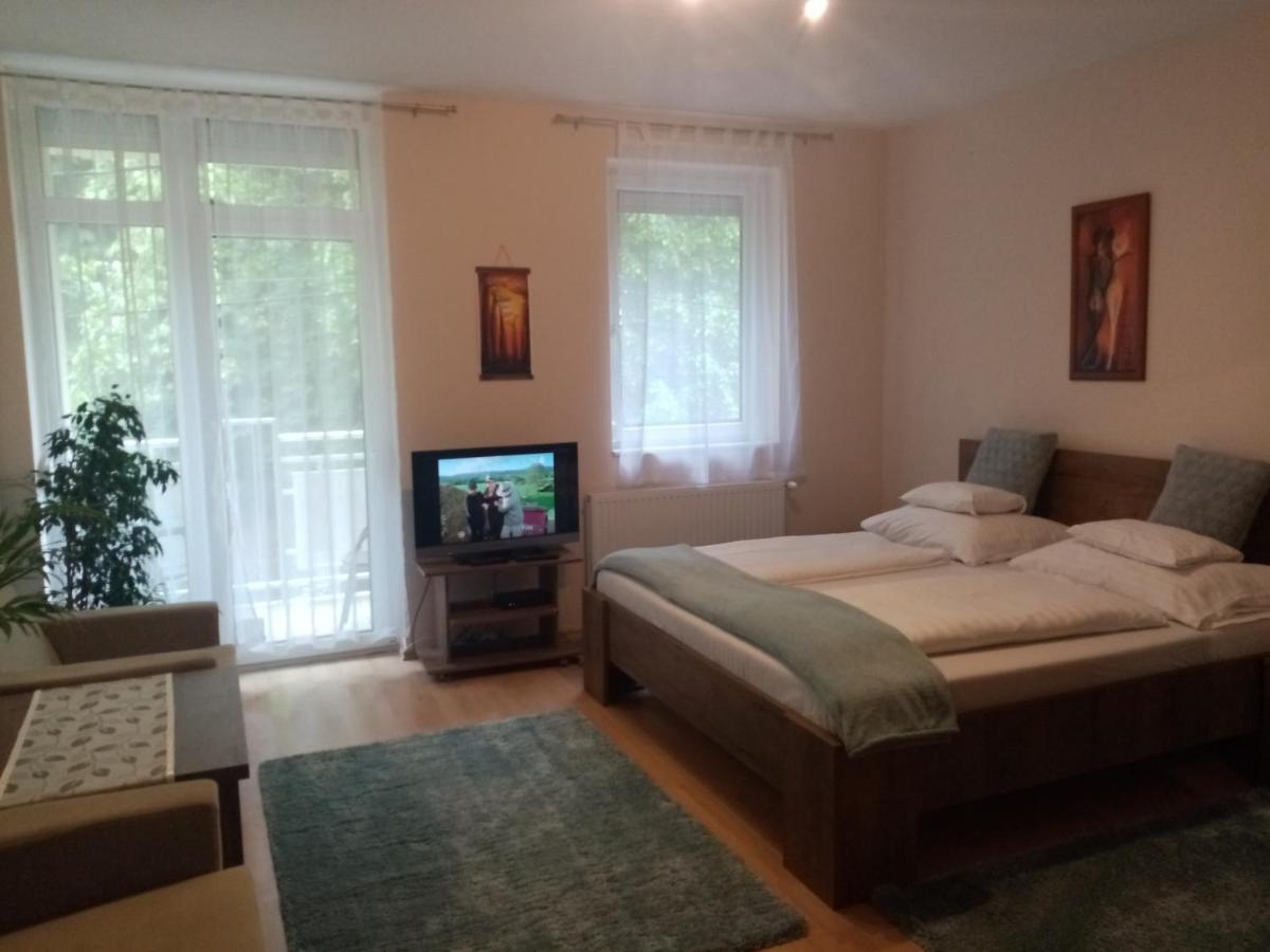 Heviz Lake Apartman ภายนอก รูปภาพ